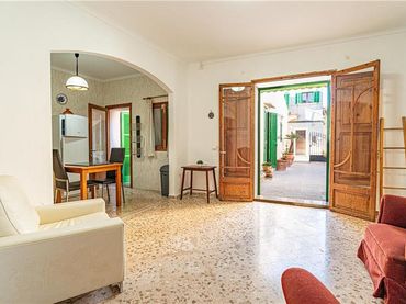 Casa in vendita a Petra