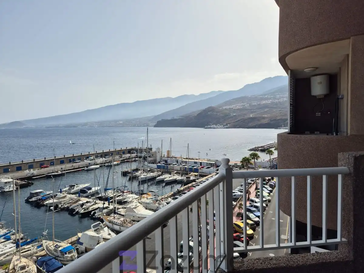 Exterior view of Flat for rent in El Rosario  with Terrace and Oven