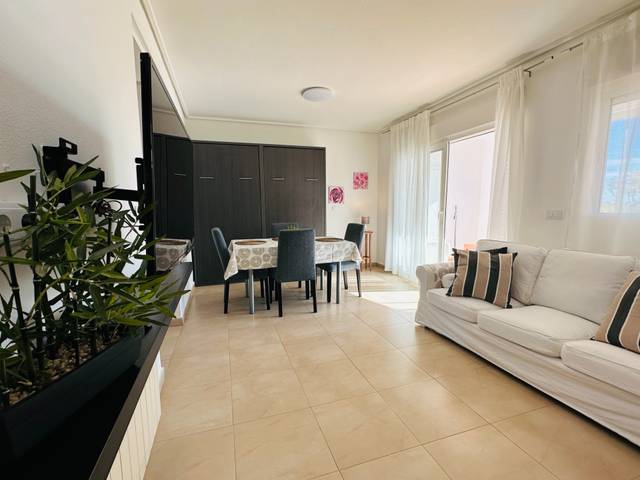 Piso en Alquiler en Calle Emperador en La Torre Golf