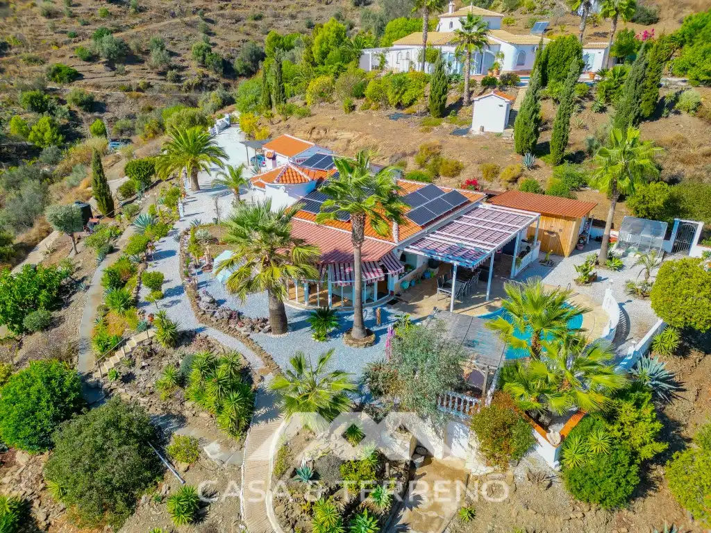 Casa amb piscina en venda a Poligono 1 Paraje 28 Benthomiz, imagen 2