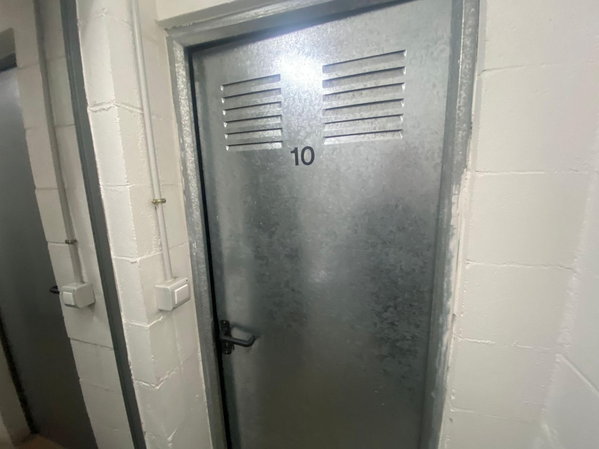 Bathroom of Box room for sale in Sabadell