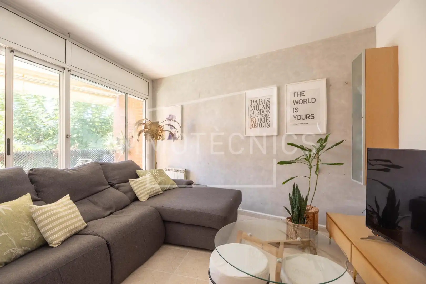 Sala de estar de Casa adosada en venta en Caldes d'Estrac con Aire acondicionado, Calefacción y Terraza