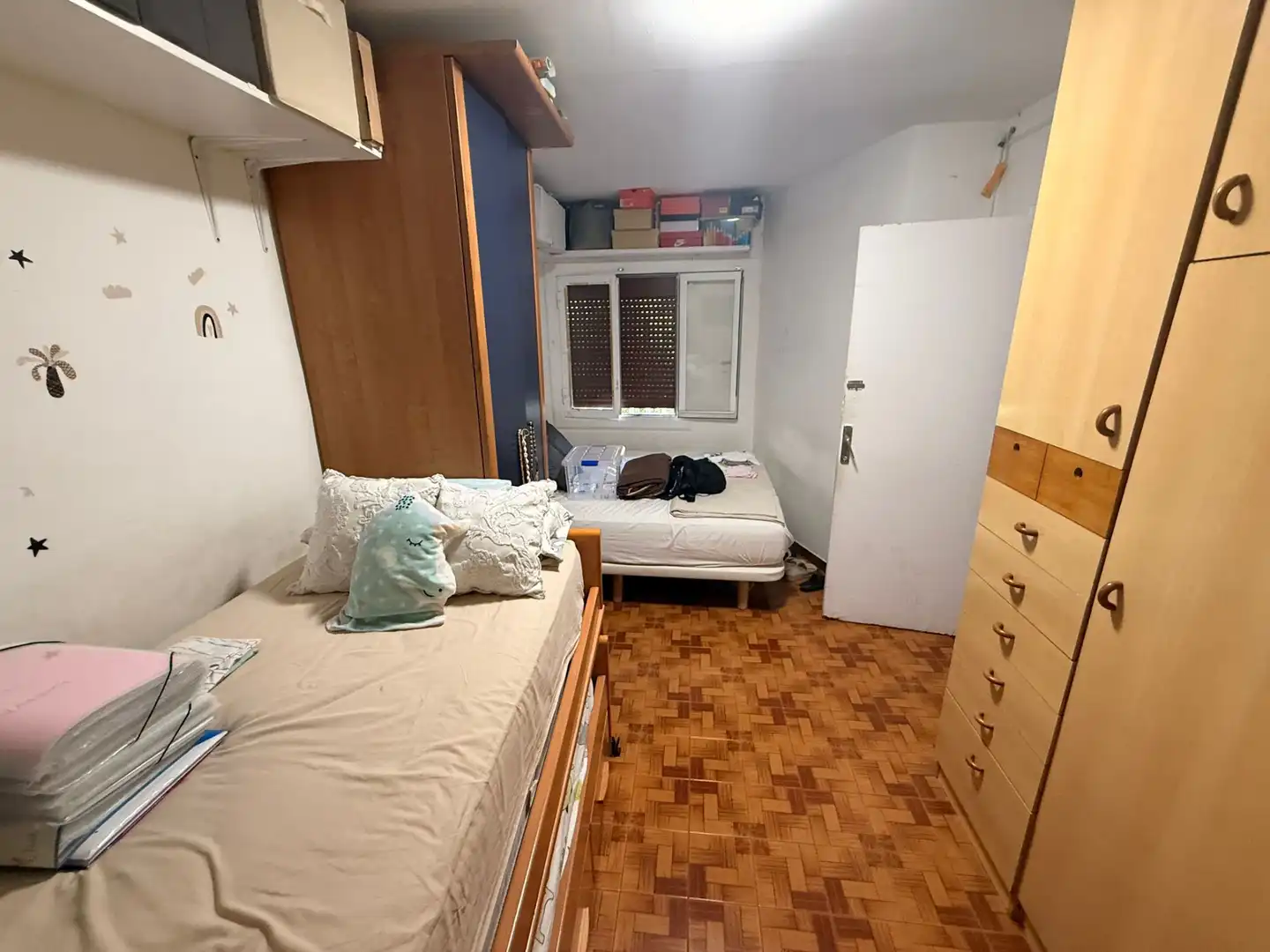 Schlafzimmer von Wohnung zum Verkauf in L'Hospitalet de Llobregat mit Klimaanlage, Parkett und Balkon