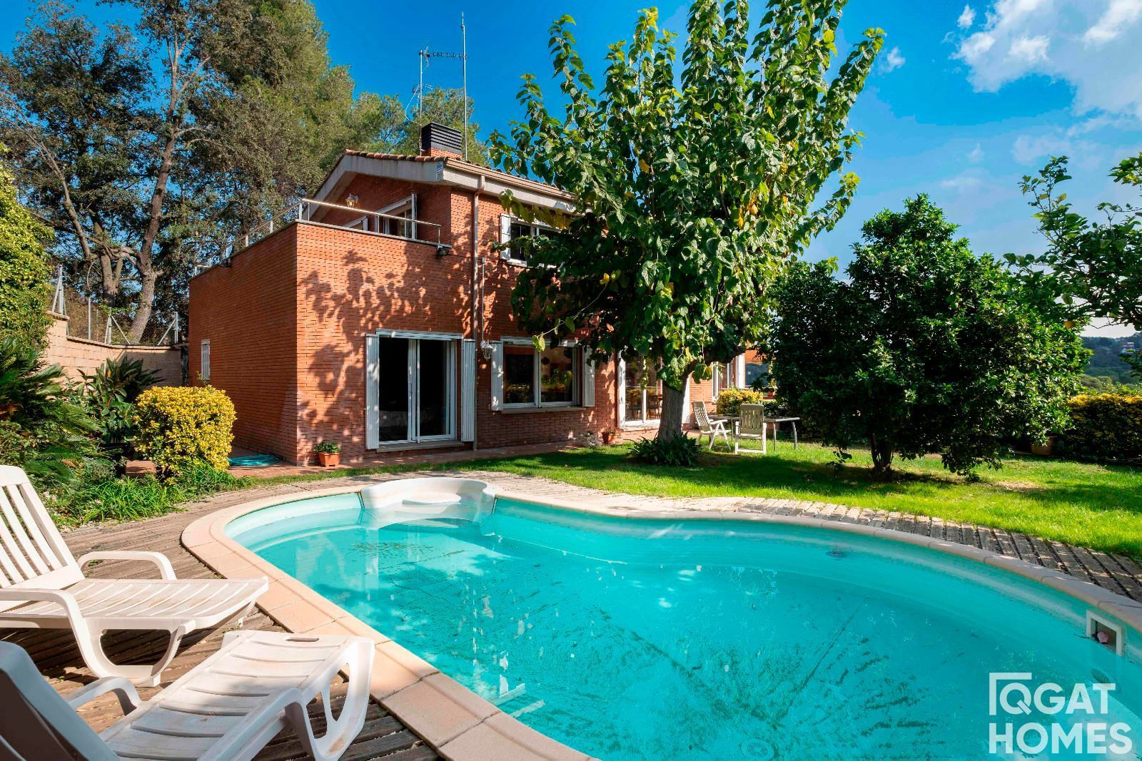 Garden of House or chalet for sale in Sant Cugat del Vallès  with Air Conditioner, Heating and Terrace