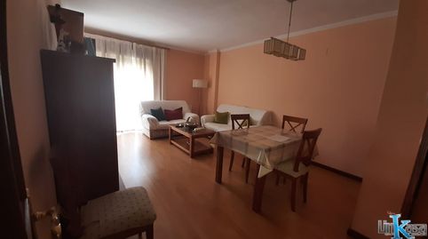 Foto 2 de Piso en venta en Calle Bailén, Centro ciudad, Linares