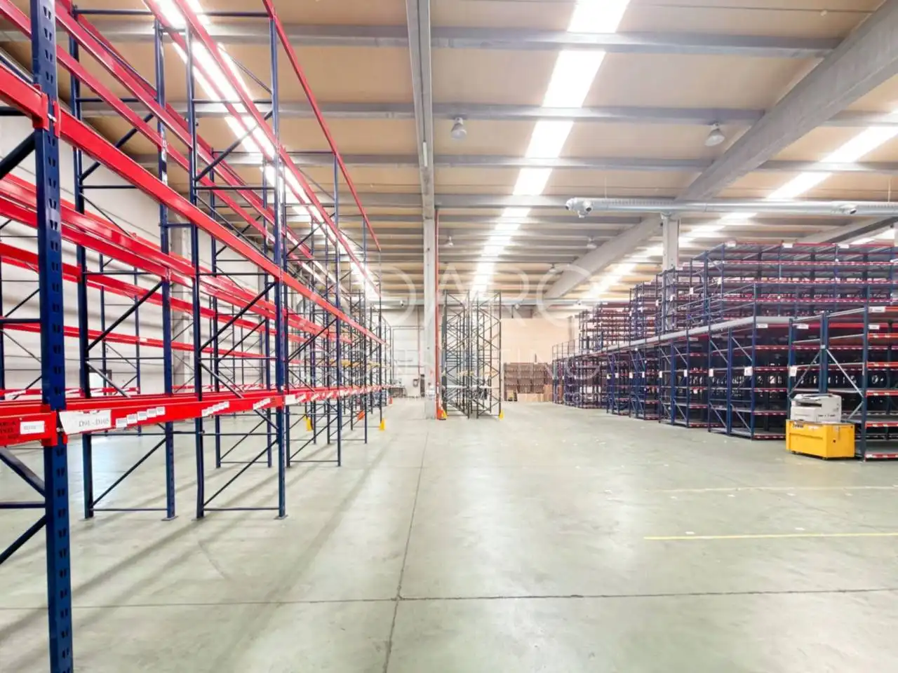 Nau industrial en venda en Boadilla del Monte amb Calefacció