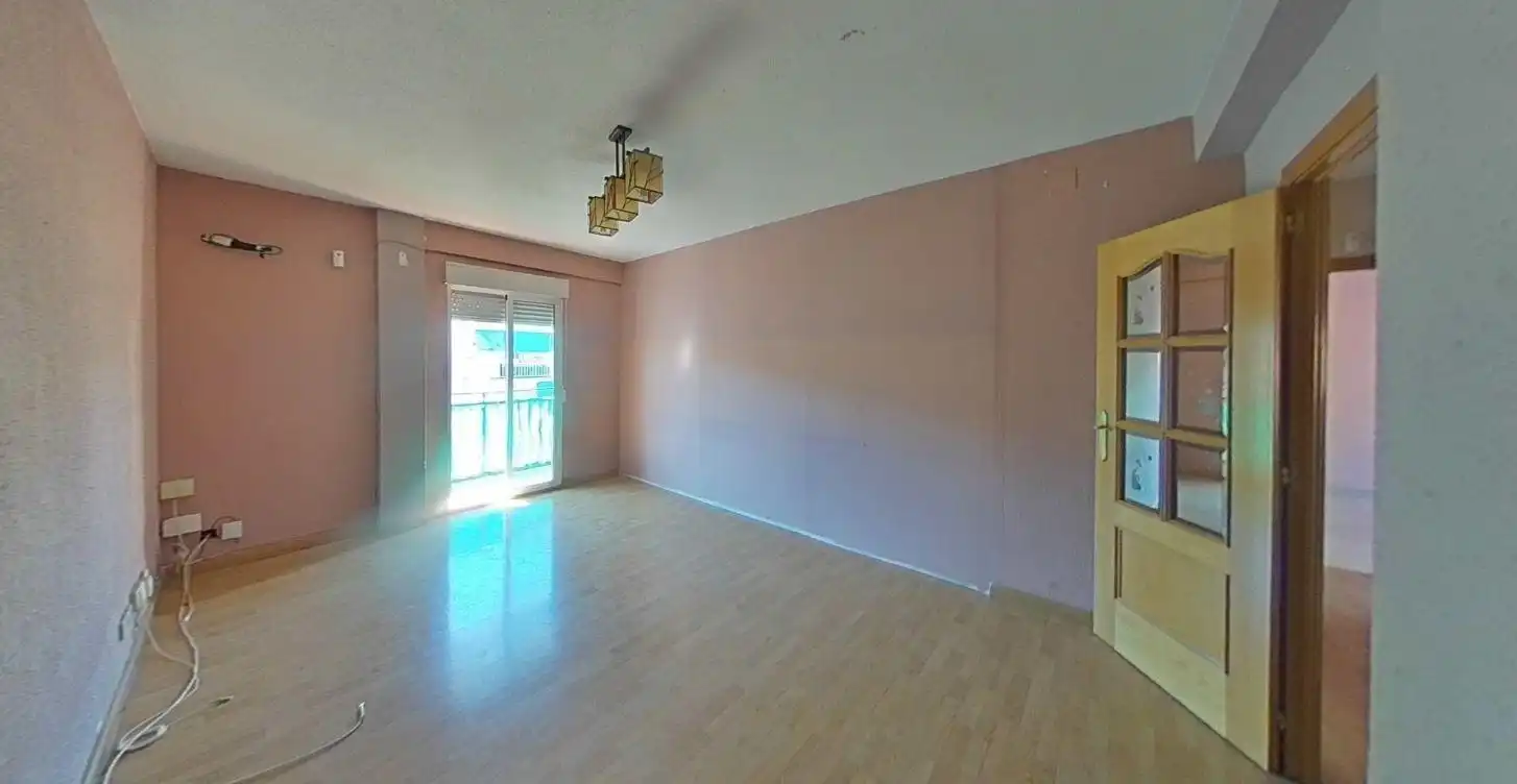 Sala de estar de Piso en venta en Coslada con Parquet y Balcón