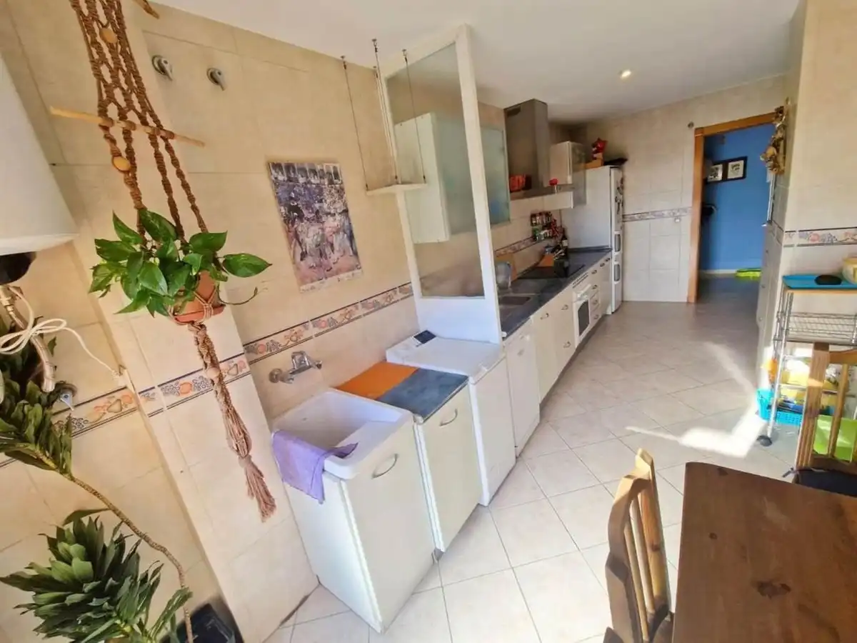 Cuina de Apartament en venda en Málaga amb Piscina