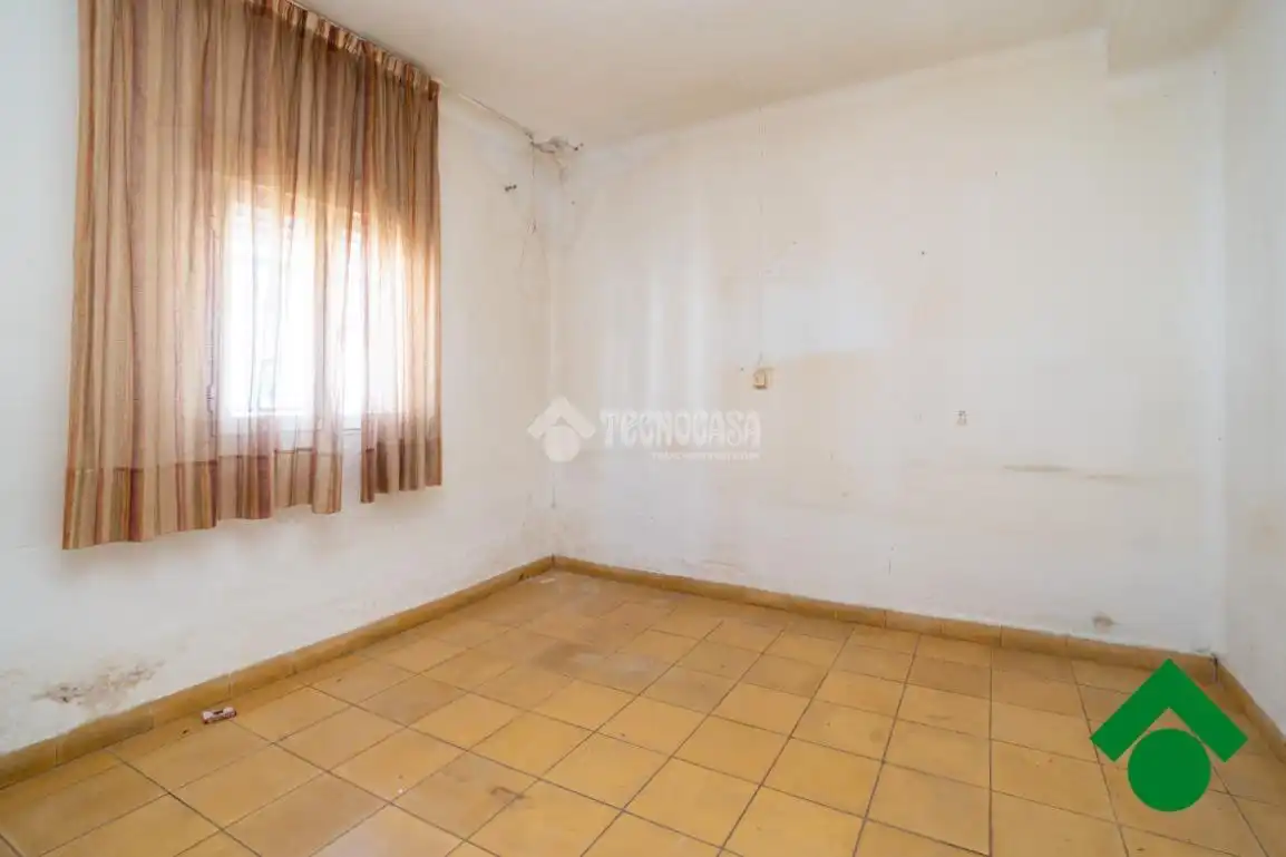 Schlafzimmer von Einfamilien-Reihenhaus zum Verkauf in Santa Fe