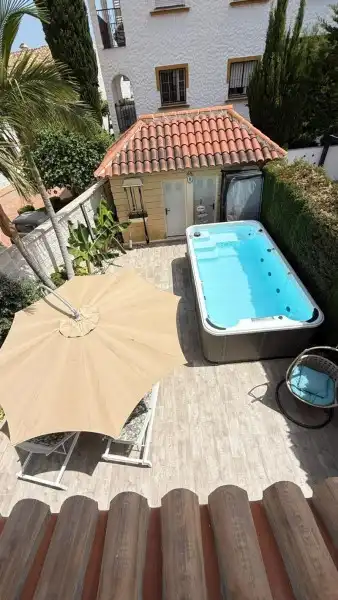 Swimming pool of Detached homes for sale in Benalmádena  with Air Conditioner, Terrace and Swimming Pool
