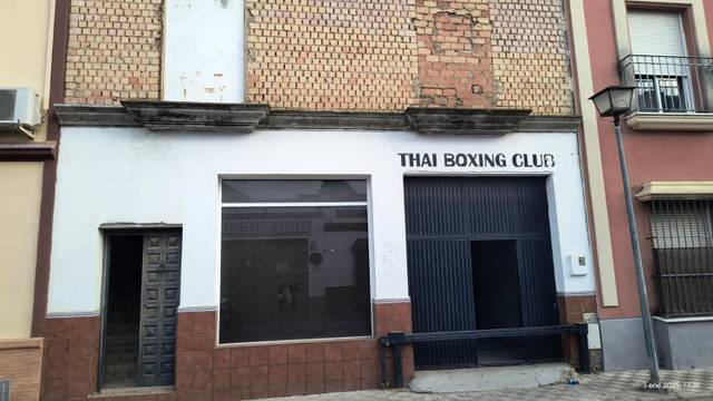 Casa adosada en Venta en Benacazón