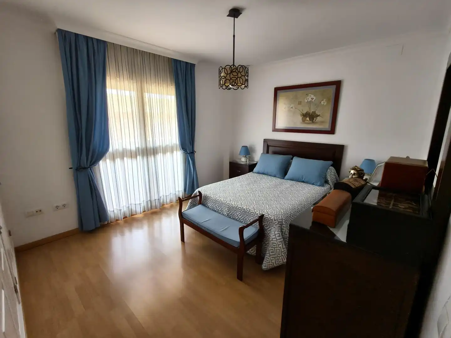 Dormitori de Casa adosada en venda en Puerto Real amb Aire condicionat, Calefacció i Jardí privat
