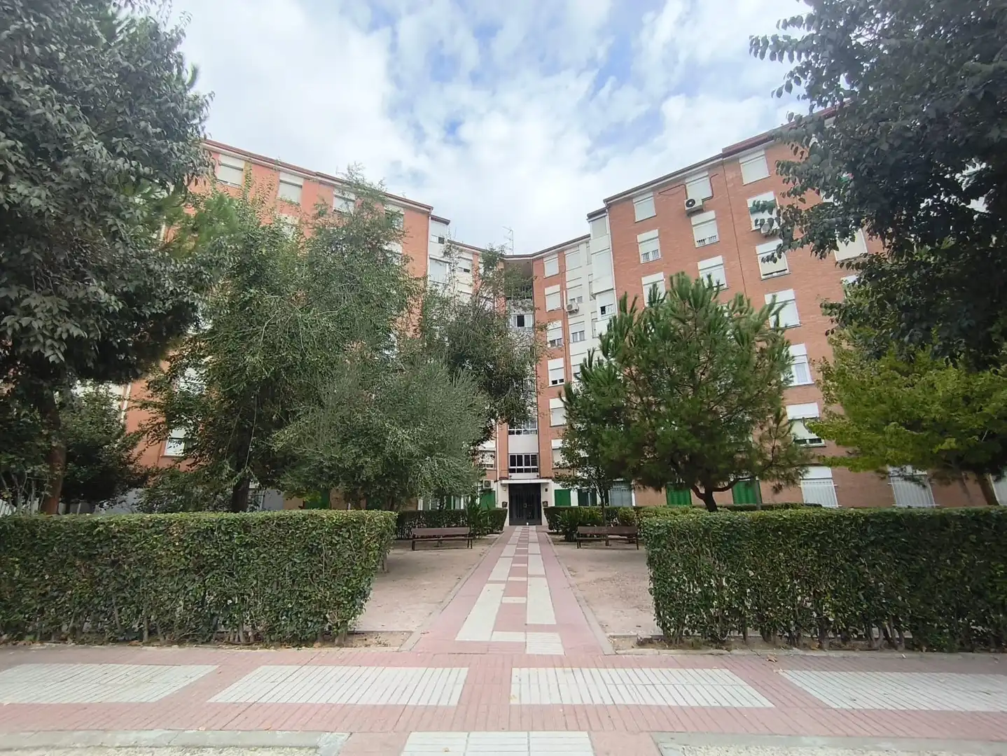 Vista exterior de Piso en venta en Madrid con Aire acondicionado, Calefacción y Terraza