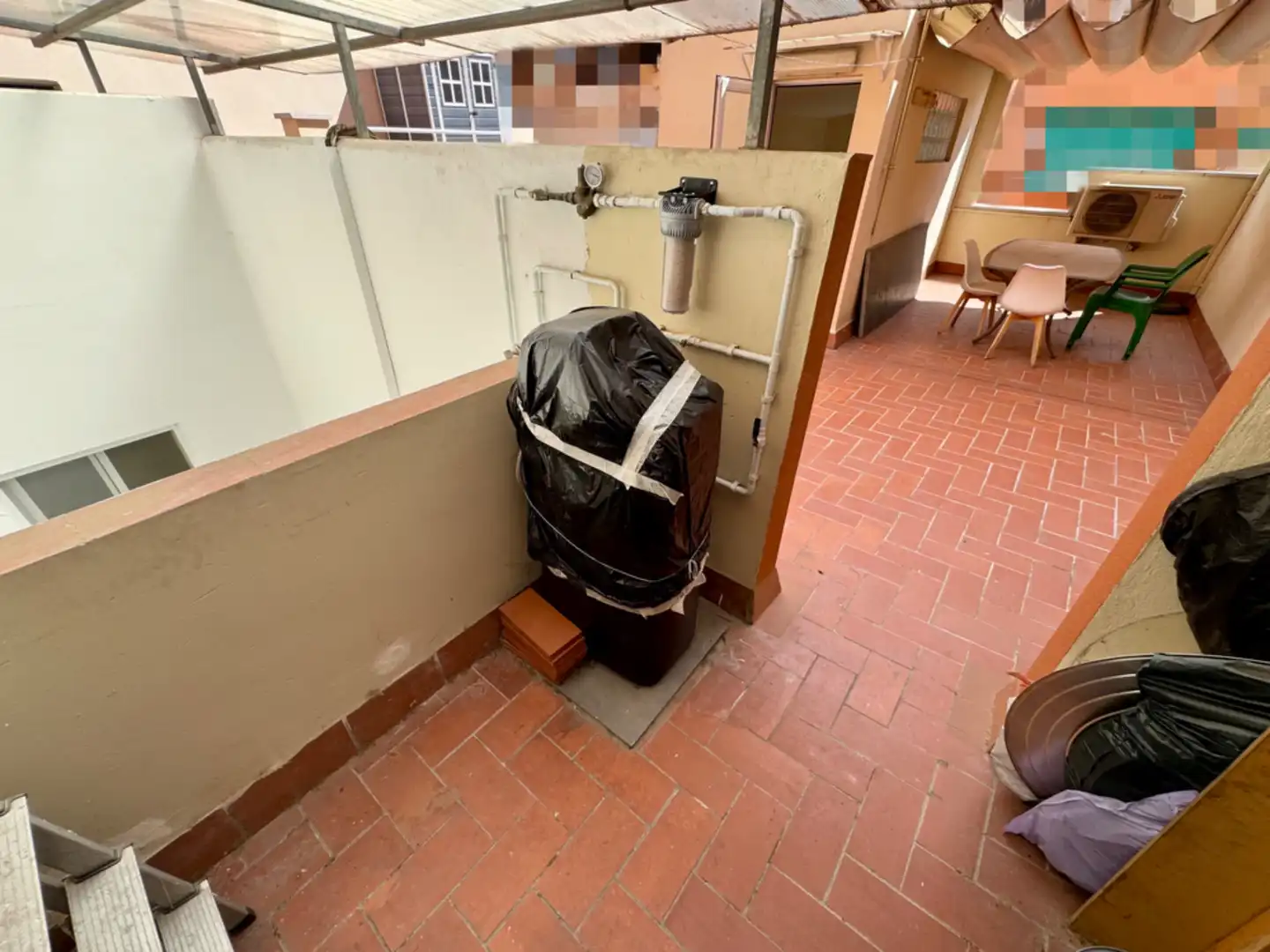 Terraza de Piso en venta en Sant Boi de Llobregat con Aire acondicionado, Terraza y Trastero