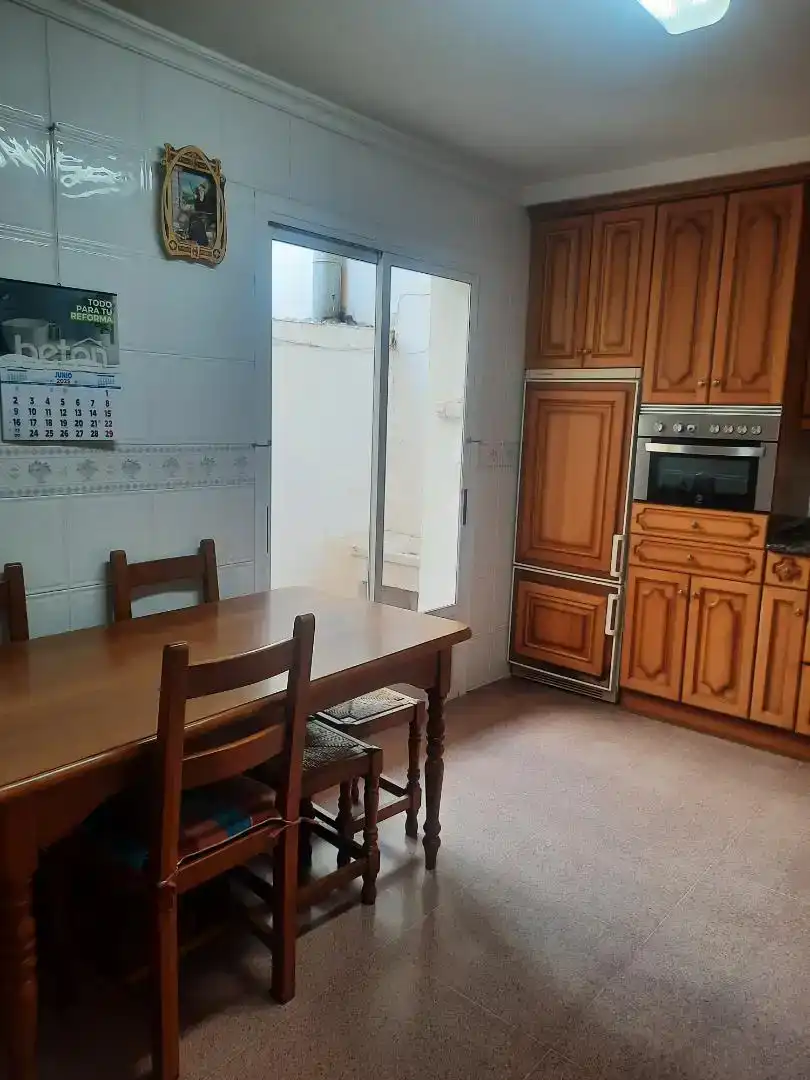 Cuina de Casa adosada en venda en Corella amb Jardí privat, Traster i Forn