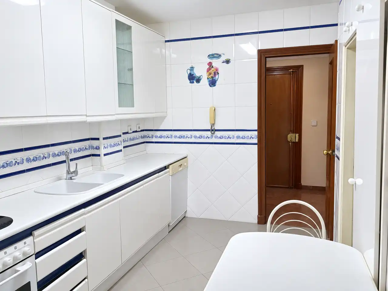 Kitchen of Ground floor for sale in Écija  with Air Conditioner, Terrace and Storage room