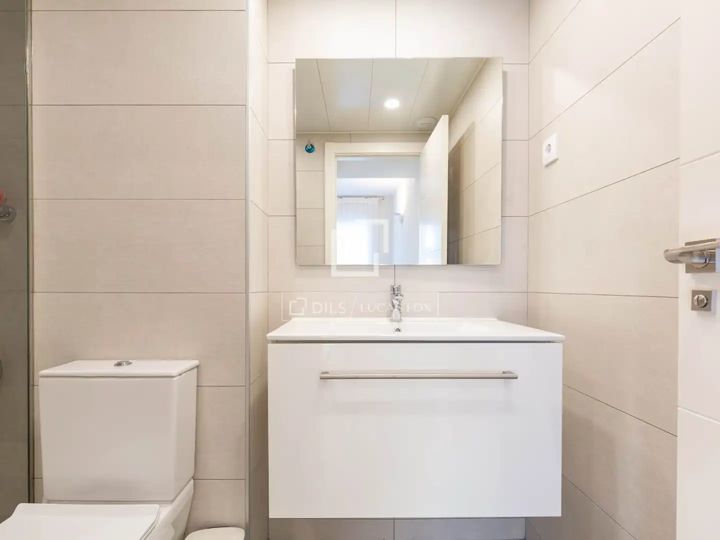 Baño de Piso de alquiler en Sant Feliu de Llobregat con Aire acondicionado, Terraza y Trastero