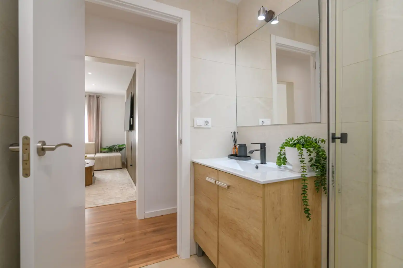 Baño de Piso en venta en Viladecans con Aire acondicionado y Parquet