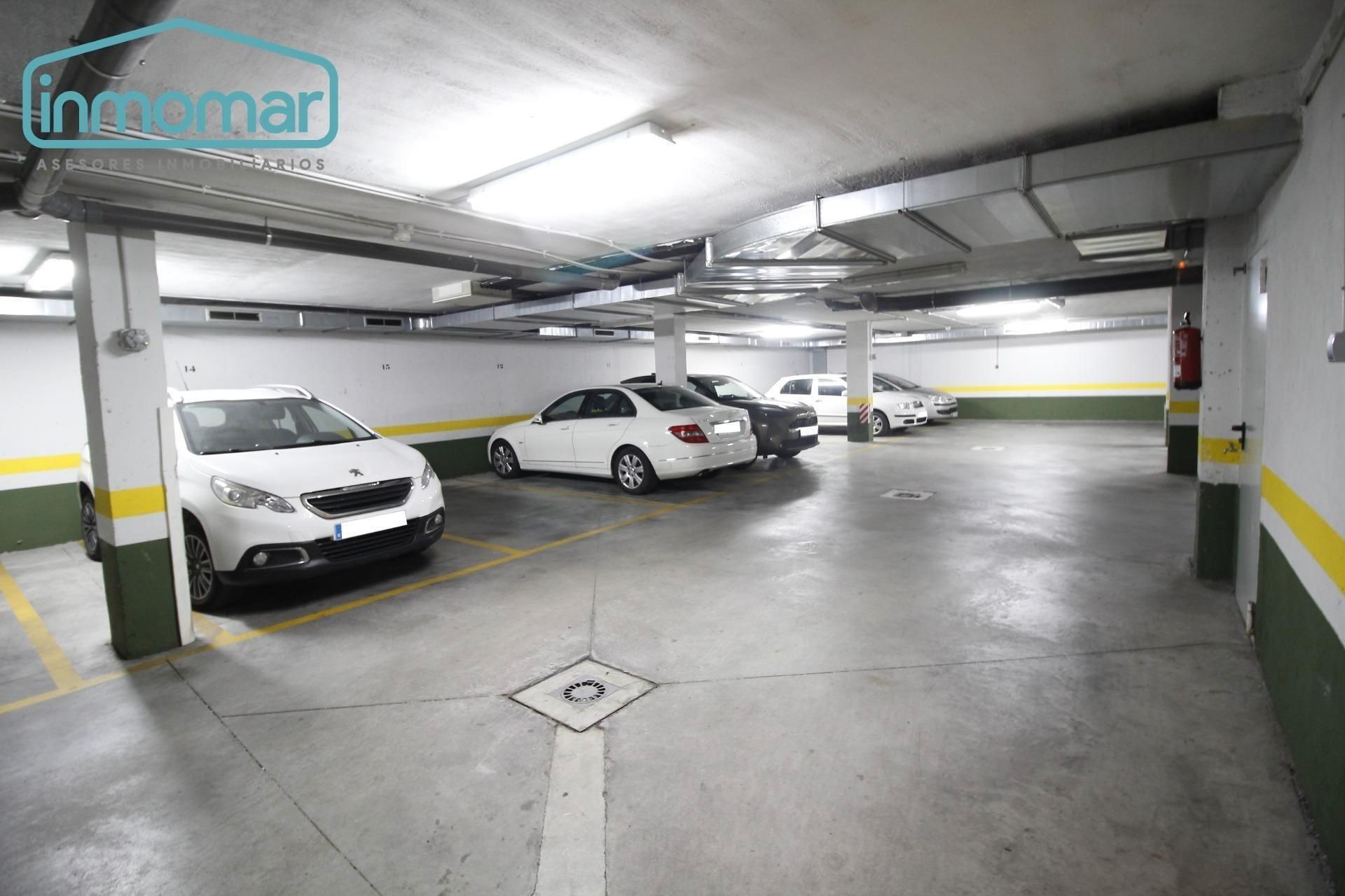 Parking of Garage for sale in  Toledo Capital