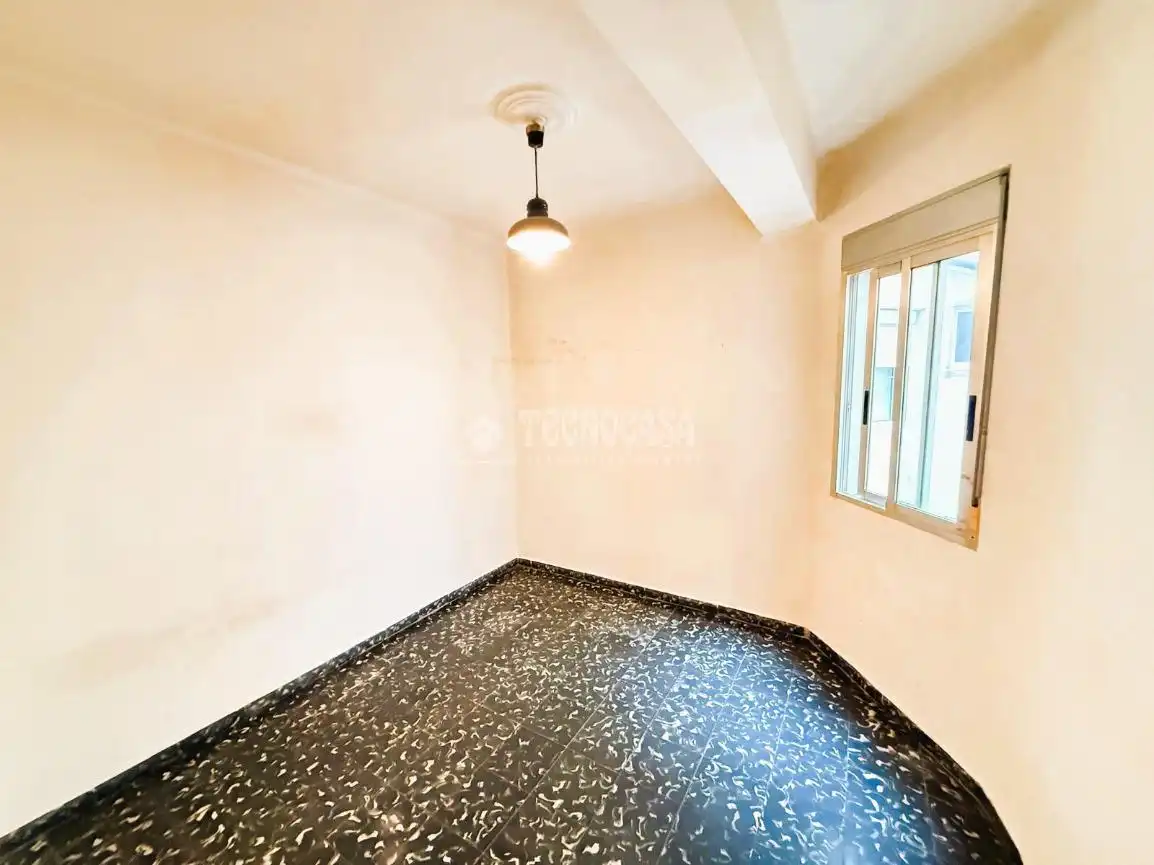 Habitación de Piso en venta en Valencia con Aire acondicionado, Calefacción y Balcón