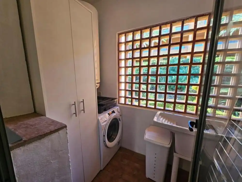 Badezimmer von Wohnungen zur Miete in Atalaya mit Klimaanlage, Terrasse und Abstellraum