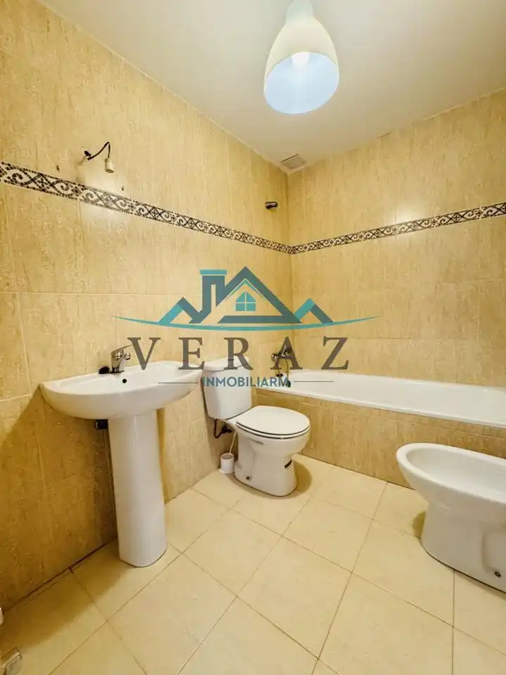 Baño de Casa o chalet en venta en Oropesa con Calefacción y Jardín privado