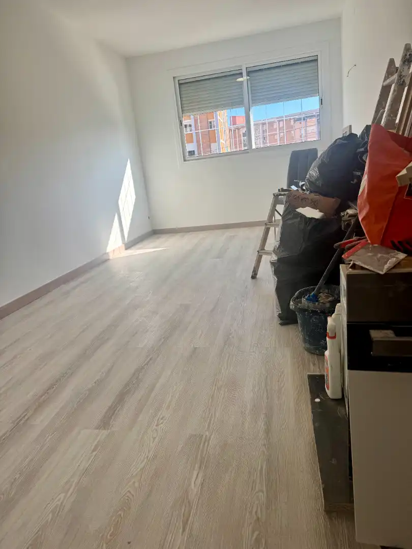 Piso en venta en Cornellà de Llobregat