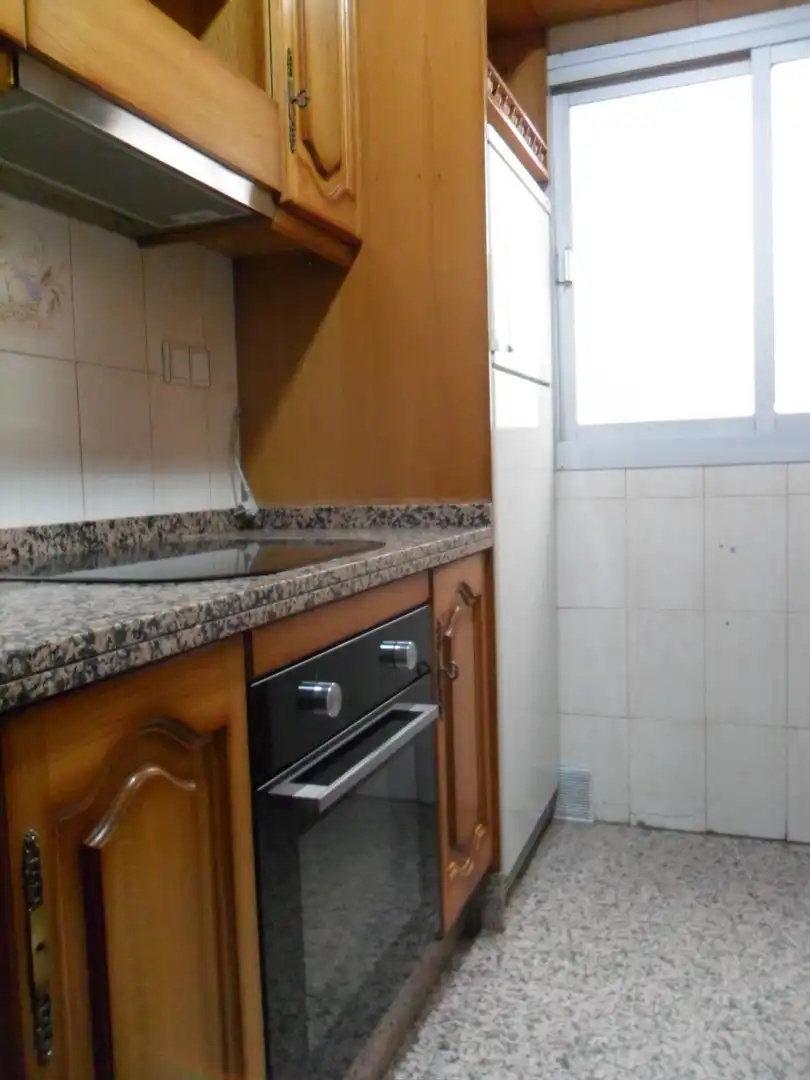 Flat for rent in Plaza de Toros