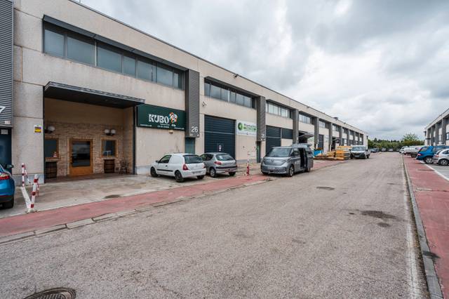 Nave industrial en Venta en La Estación