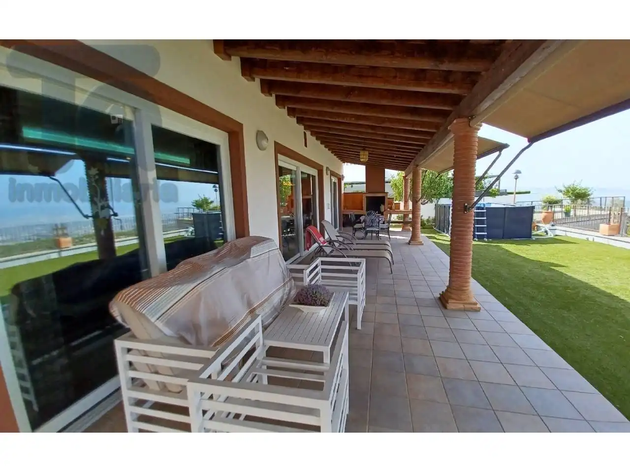 Terrasse von Haus oder Chalet zum Verkauf in Nívar mit Klimaanlage, Heizung und Privatgarten