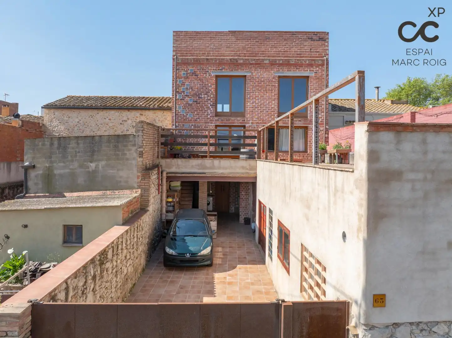 Vista exterior de Finca rústica en venda en Fortià amb Aire condicionat, Calefacció i Jardí privat