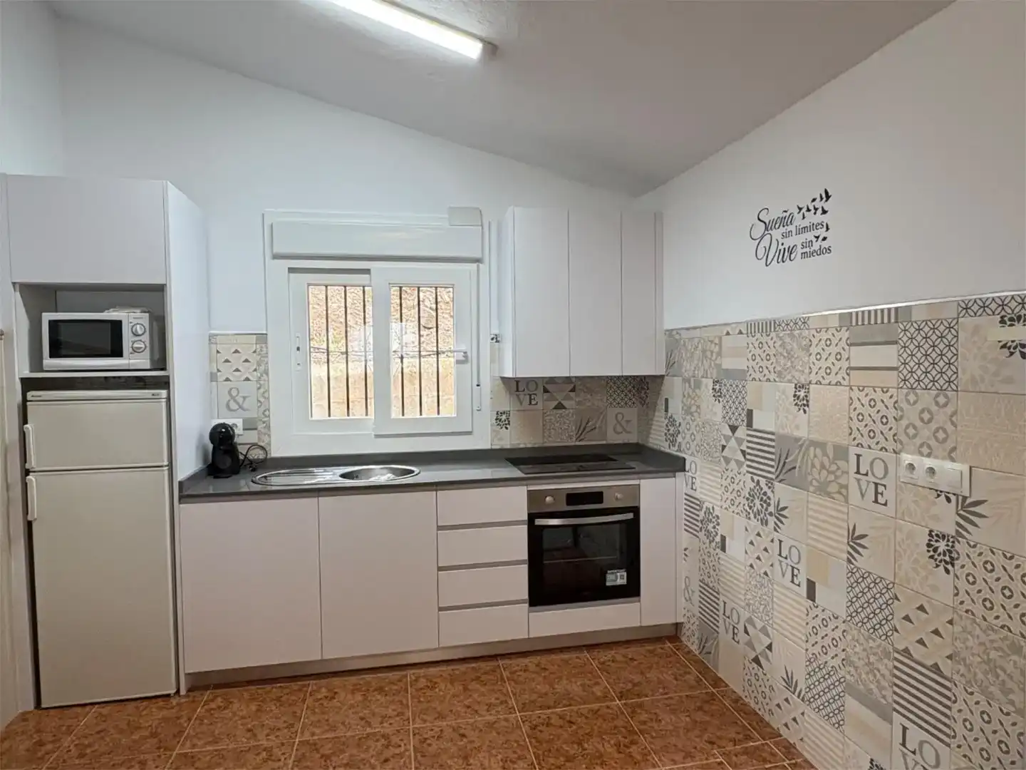 Cocina de Finca rústica de alquiler en Cómpeta, Málaga
