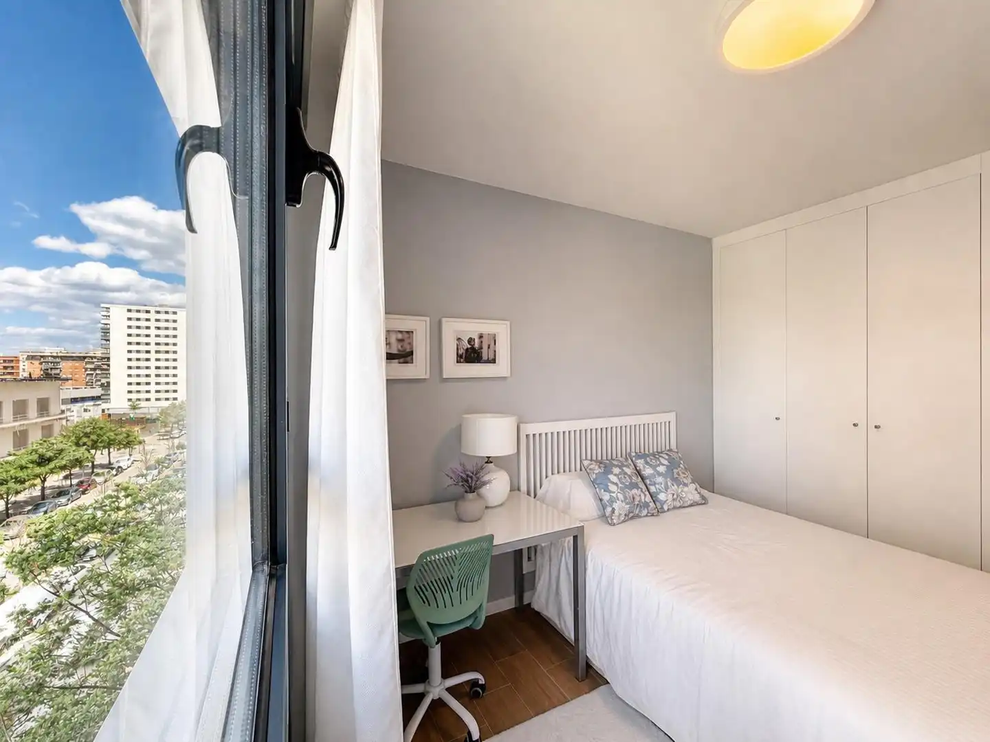 Schlafzimmer von Wohnung zum Verkauf in Valencia mit Klimaanlage, Terrasse und Abstellraum