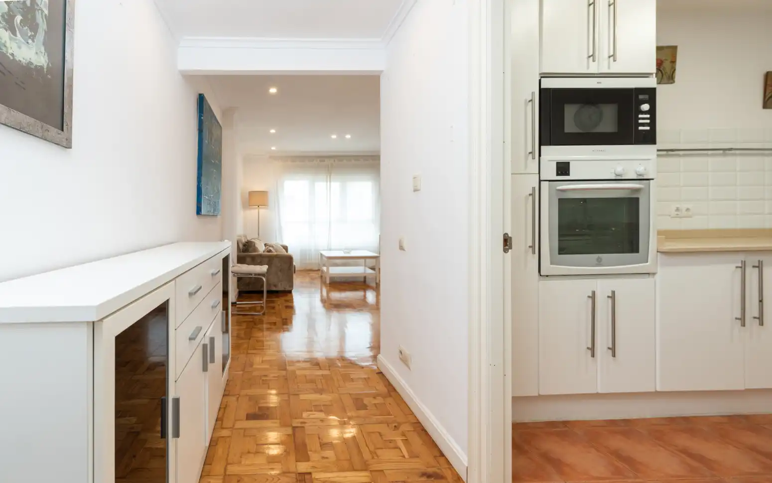 Cocina de Piso en venta en Oviedo  con Calefacción y Parquet