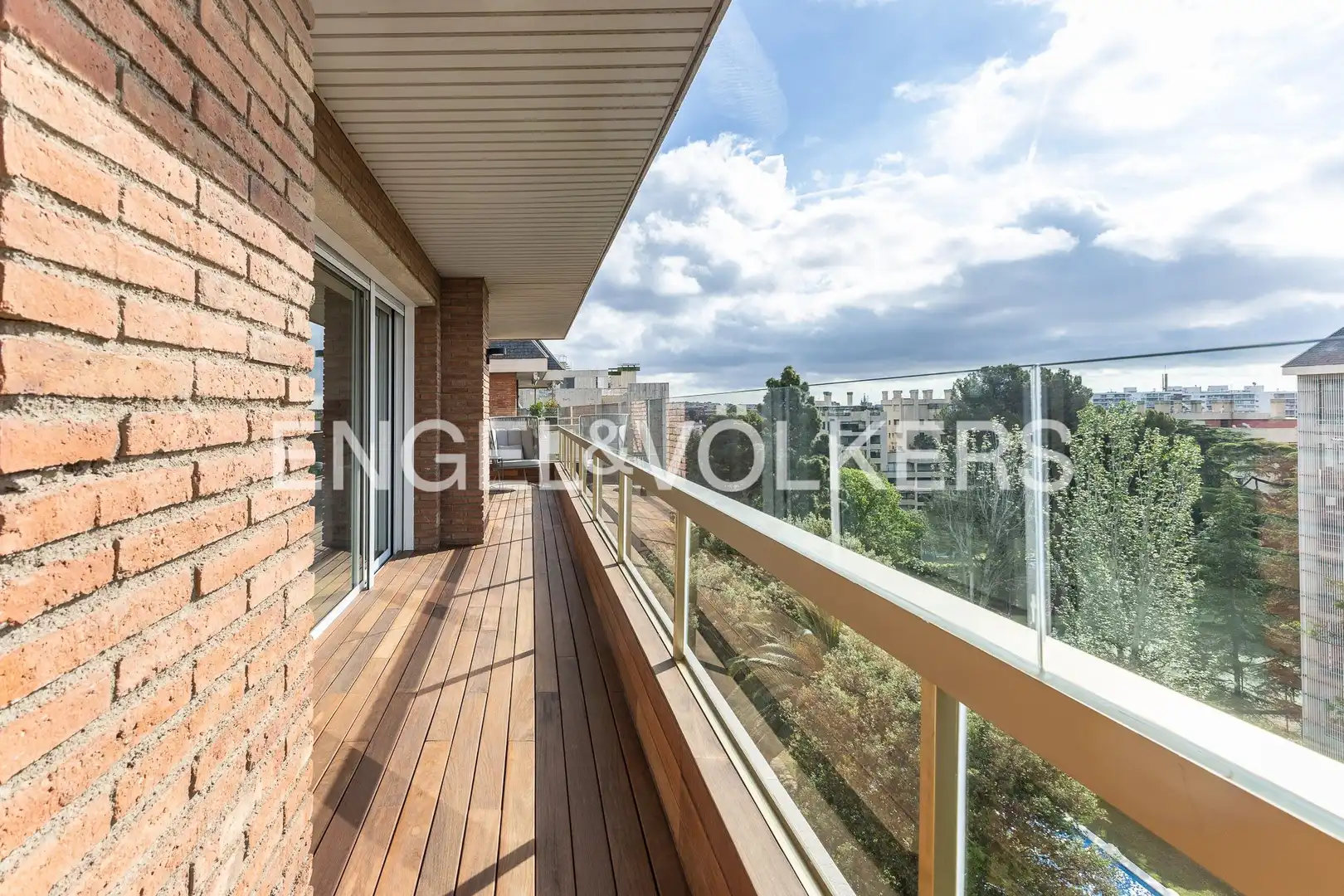 Terraza de Piso en venta en Barcelona con Aire acondicionado, Calefacción y Jardín privado