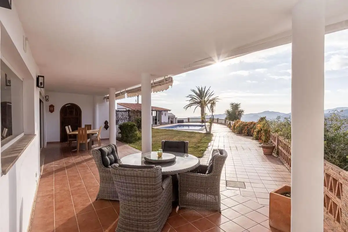 Terraza de Casa o chalet en venta en Jete con Aire acondicionado, Calefacción y Jardín privado