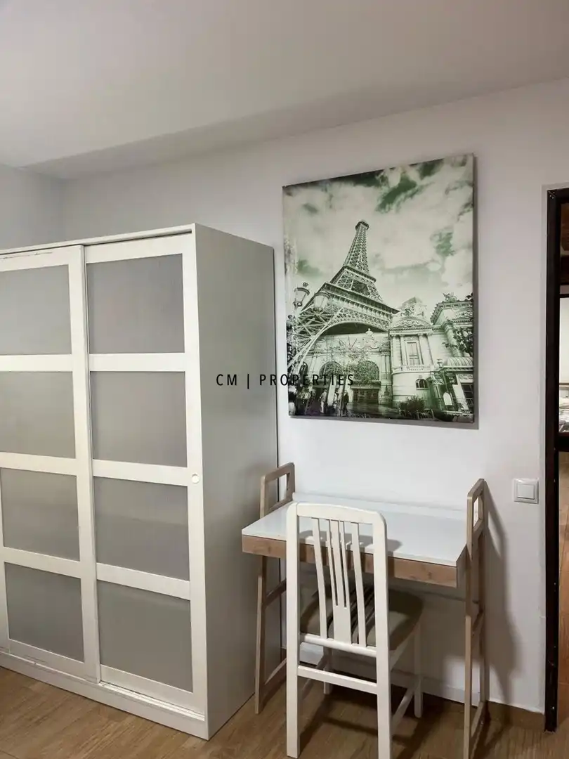 Bedroom of Flat for rent in Extramurs