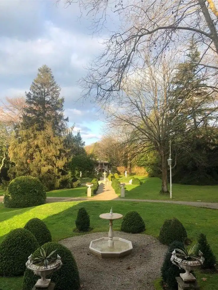 Jardí de Casa o xalet en venda en Gijón  amb Jardí privat, Terrassa i Moblat
