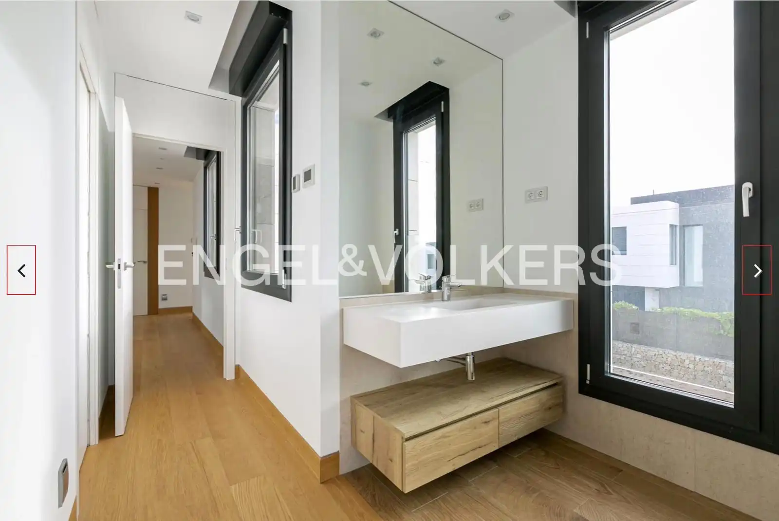 Baño de Casa o chalet de alquiler en Majadahonda con Aire acondicionado, Calefacción y Jardín privado