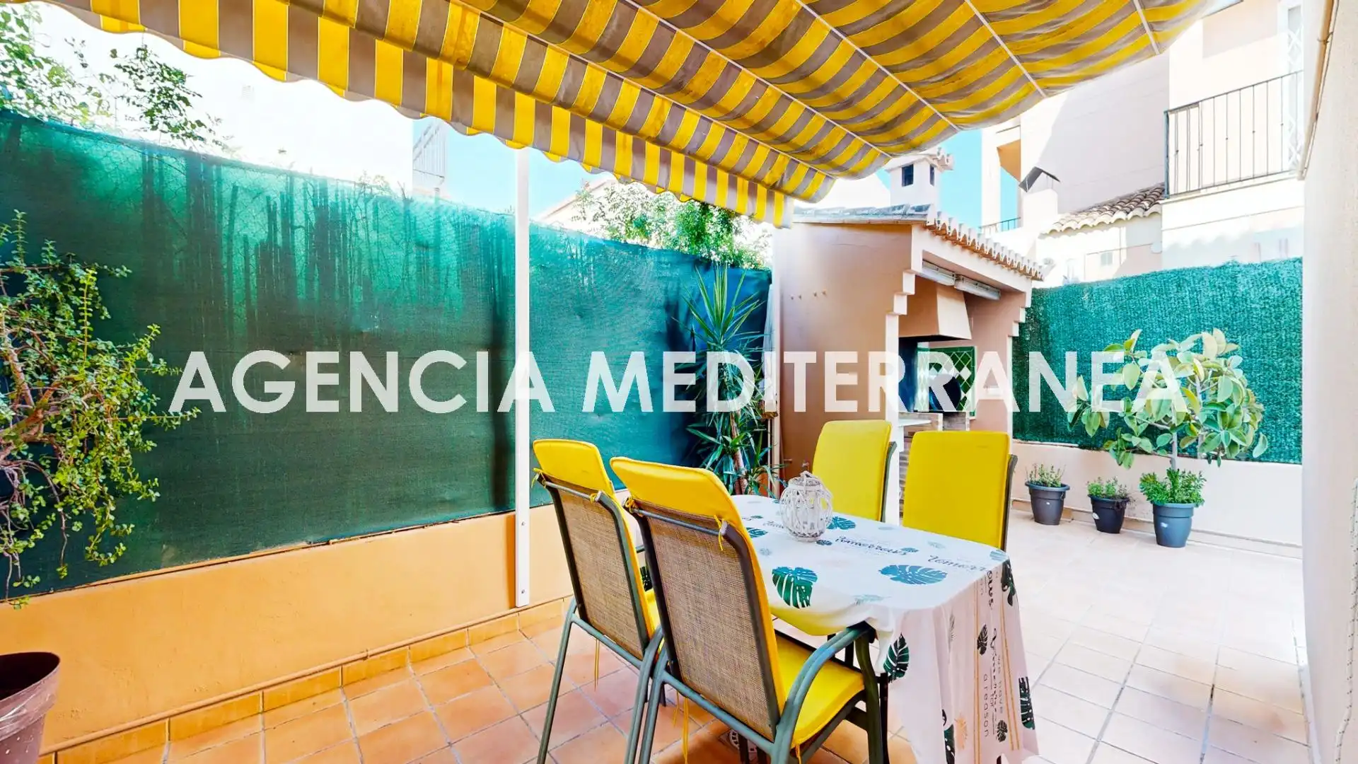 Terrassa de Casa o xalet en venda en El Puig de Santa Maria amb Aire condicionat, Calefacció i Jardí privat