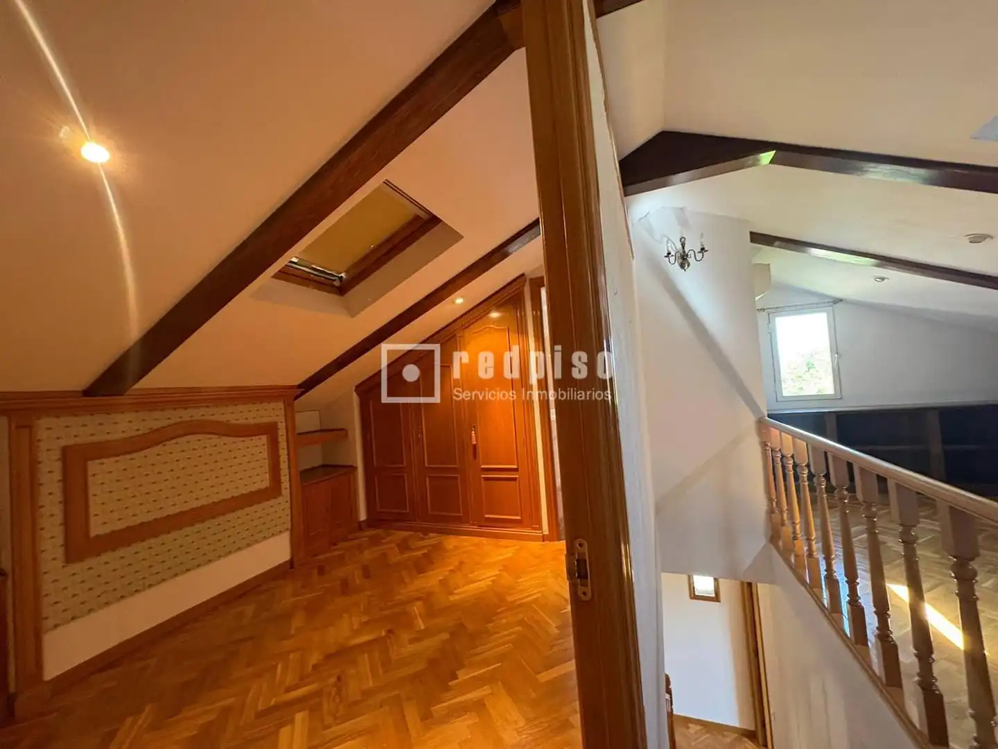 Bedroom of Houses for sale in Tres Cantos  with Air Conditioner, Heating and Parquet flooring