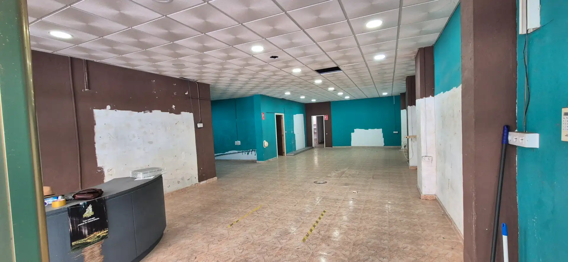 Local comercial de lloguer a Calle Doctor Carracido, imagen 2