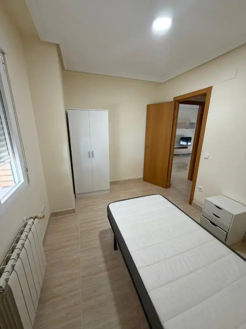Habitación de Piso en venta en Puertollano con Calefacción, Trastero y Amueblado