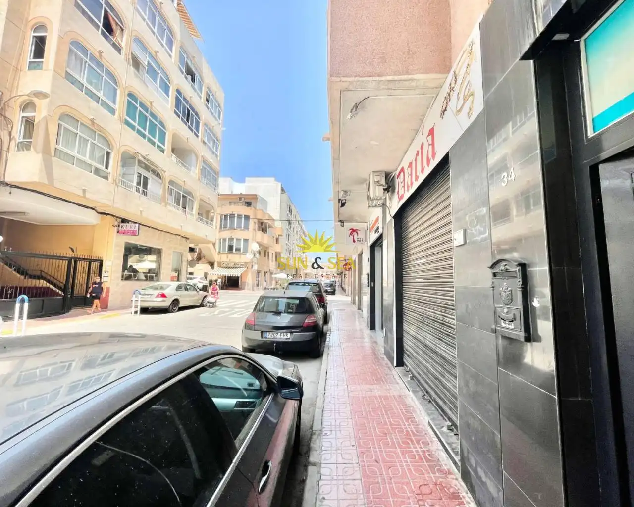Commercial properties for rent in Avenida Habaneras - Curva de Palangre