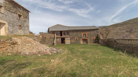 Dos casas de piedra con jardín, imagen 4