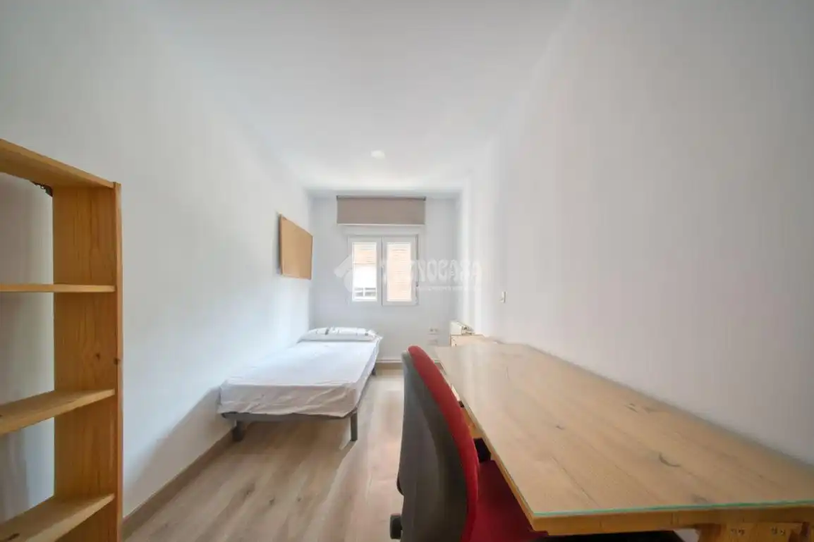 Habitación de Piso en venta en Valladolid con Calefacción y Terraza