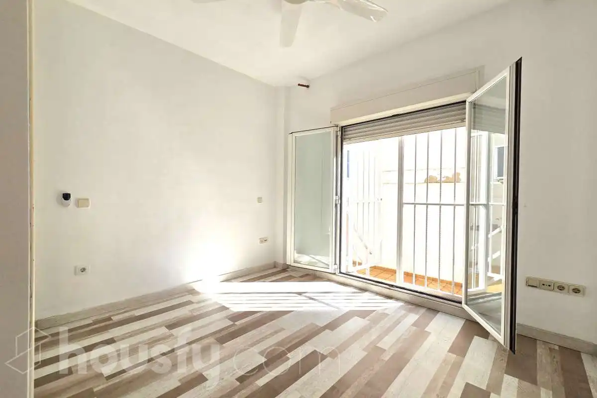 Habitación de Piso de alquiler en Madrid con Aire acondicionado, Calefacción y Trastero
