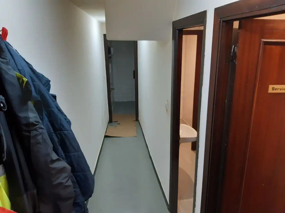Local comercial en venta en Centro - Ariz - Uribarri, imagen 8