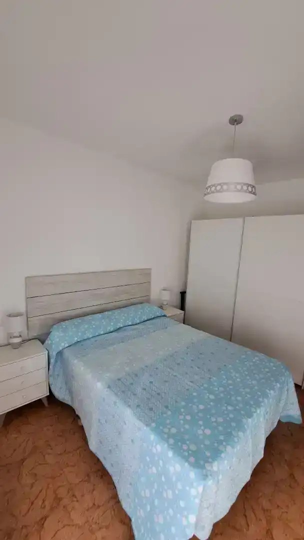 Schlafzimmer von Wohnung zur Miete in  Sevilla Capital mit Klimaanlage und Balkon