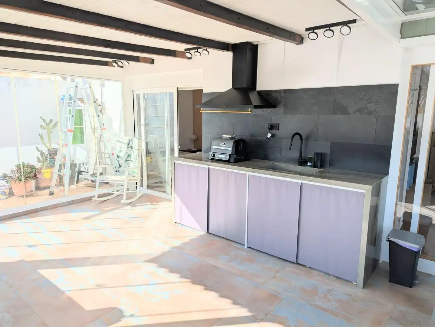 Cuina de Casa o xalet en venda en Guaro amb Calefacció, Terrassa i Traster